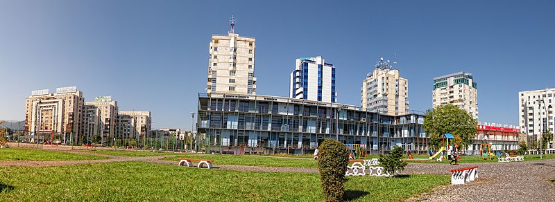 File:Centrul Civic ,Brașov - panoramio.jpg
