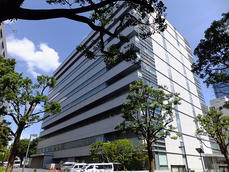 File:Chiba District Court.jpg