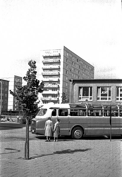 File:East Berlin 1967 - Ikarus 55 bus.jpg