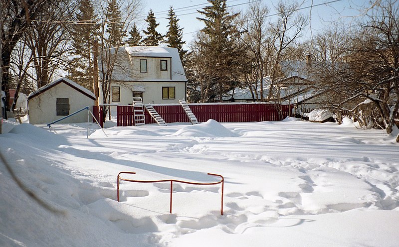 File:Edison Ave, Winnipeg - panoramio (1).jpg