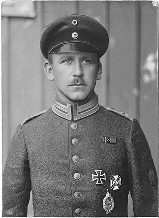 <span class="mw-page-title-main">Edmund Nathanael</span> German flying ace (1889–1917)