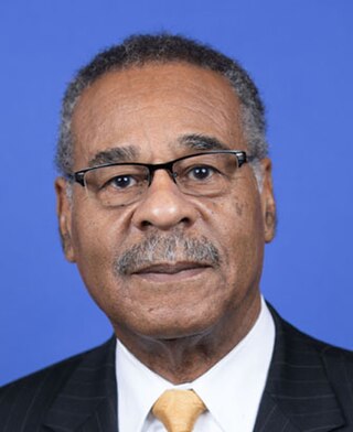 <span class="mw-page-title-main">Emanuel Cleaver</span> American pastor and politician (born 1944)