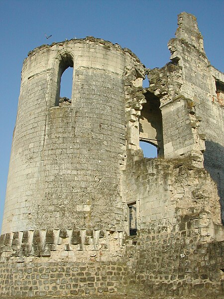 File:Fère-en-Tardenois (02) Château - Nojhan - DSCN2985.jpg