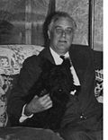 FDR seated with Fala.jpg
