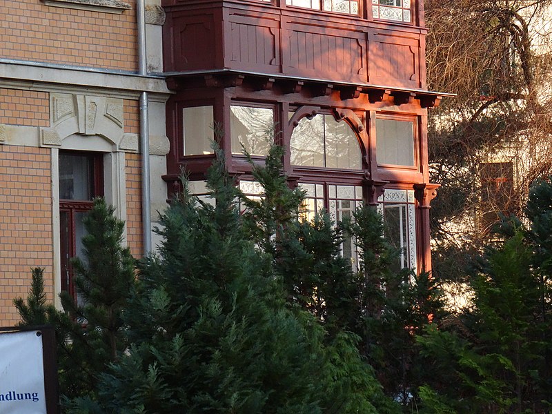 File:Family Dwelling Hüblerstraße 41 Dresden 117208492.jpg