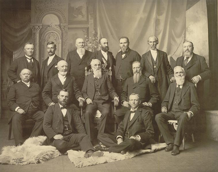 File:First Presidency and Twelve Apostles 1898.jpg