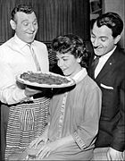 Frankie Laine Annette Funicello Danny Thomas 1959.JPG