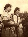 Frauen in Tracht, 1920er Jahre