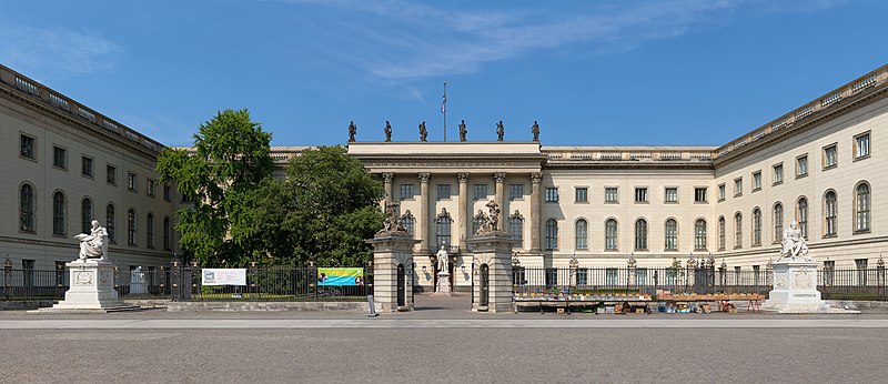 File:Frontansicht des Hauptgebäudes der Humboldt-Universität in Berlin.jpg