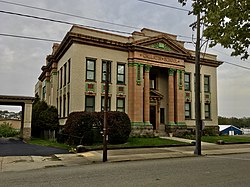 Gallatin School, Uniontown, Pennsylvania - 20201011.jpg