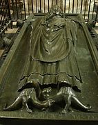 De bronzen gisant van Geoffroy d'Eu (1223-1236)