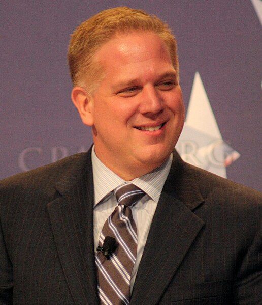 File:Glenn Beck by Gage Skidmore 2.jpg