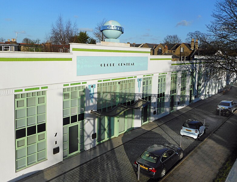 File:Globe Central, Chertsey Road - geograph.org.uk - 6029673.jpg