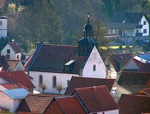 Blick zur Bergkirche