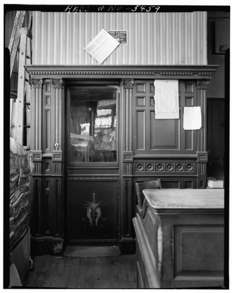 File:Historic American Buildings Survey, Cervin Robinson, Photographer August 1970, GROUND FLOOR-ELEVATOR FRONT. - E. V. Haughwout and Company Building, 488-492 Broadway, New York, New HABS NY,31-NEYO,70-7.tif