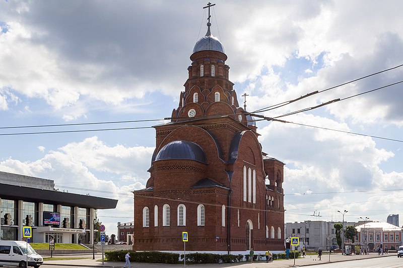 File:Holy Trinity Church Vladimir 2016-06-23 6322.jpg