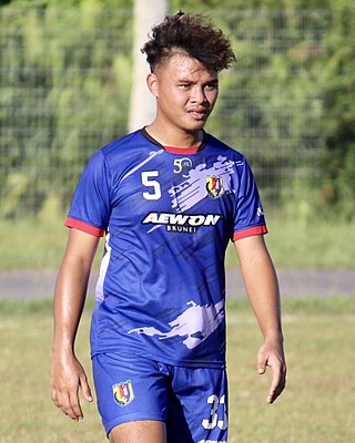 <span class="mw-page-title-main">Hirzi Zulfaqar Mahzan</span> Bruneian footballer