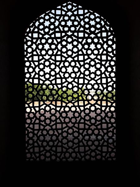 File:Inside of the Humayun's Tomb.jpg