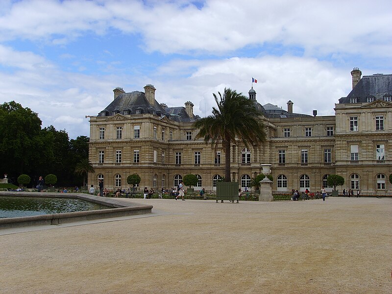 File:Jardin du Luxembourg 2007.JPG