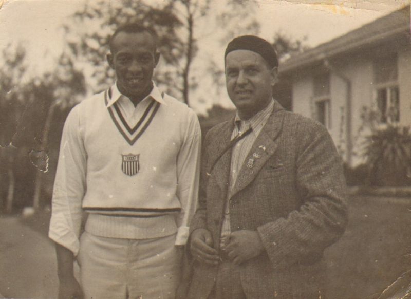 File:Jesse Owens and Rodoljub Malenčić 1936.jpeg