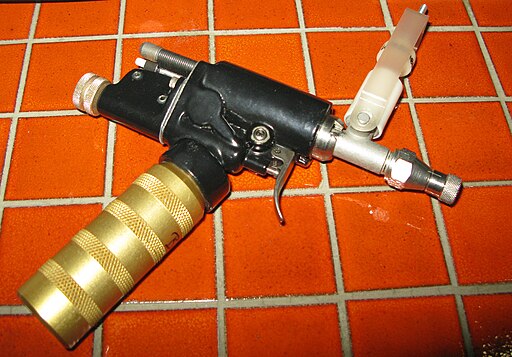 Jet injector gun