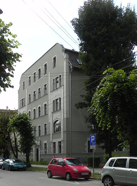 File:Kłodzko, Okrzei 20, 03.JPG