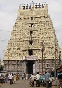 The temple tower at Kanchi Kamakshi temple