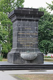 Koblenz, Kastorbrunnen (2015-08-16).JPG