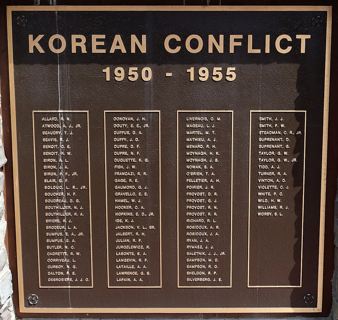 File Korean Conflict Memorial Sturbridge Honor Roll Sturbridge Massachusetts Dsc Jpg Wikimedia Commons