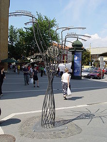 L'albero dei gemellaggi nel centro di Košice.