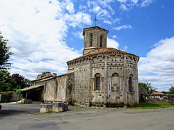 L'Église Notre-Dame de Clavé.jpg