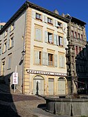 Le Puy-en-Velay - Fontaine Place des Tables -392.jpg