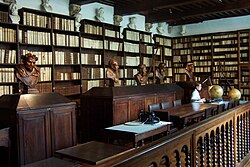 Biblioteca muzeului Plantin Moretus