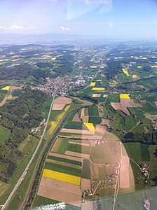 Lucens from above