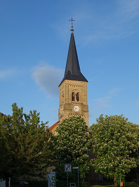 File:Mühlenbeck church WNW 2016.jpg