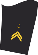 Ärmelabzeichen der Jacke (Dienstanzug) eines Oberbootsmanns (70er Verwendungsreihen)