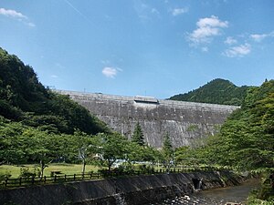 Magaribuchi Dam 04.jpg