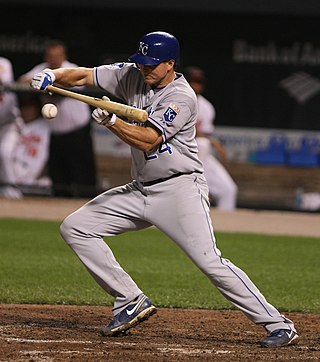 <span class="mw-page-title-main">Bunt (baseball)</span> Batting technique in baseball or fastpitch softball