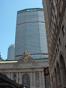 The MetLife Building as viewed from the south