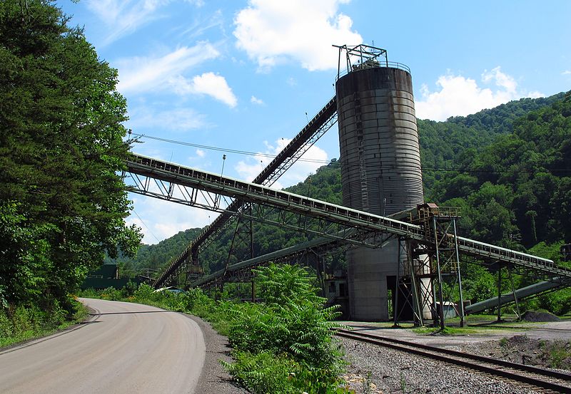 File:Mine in Big Rock, Virginia.jpg