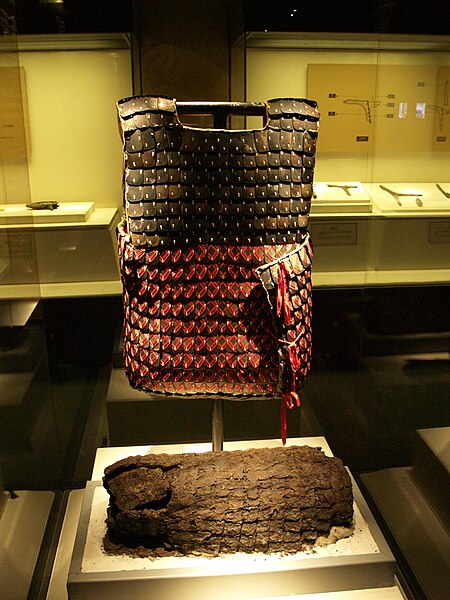 Lamellar armour and reproduction, from the tomb of Zhao Mo