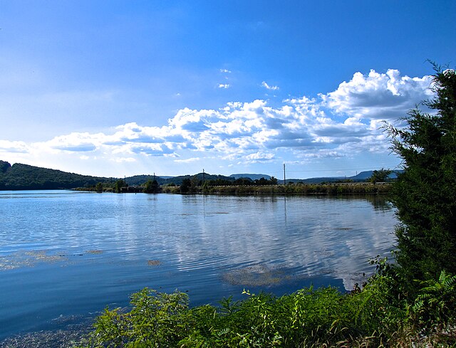 Nickajack Lake