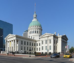 Old St Louis County Courthouse 20150905 046-047.jpg