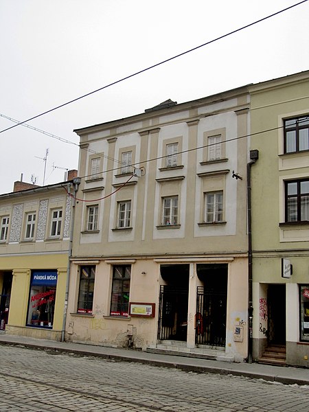 File:Olomouc, 1. máje 30.jpg