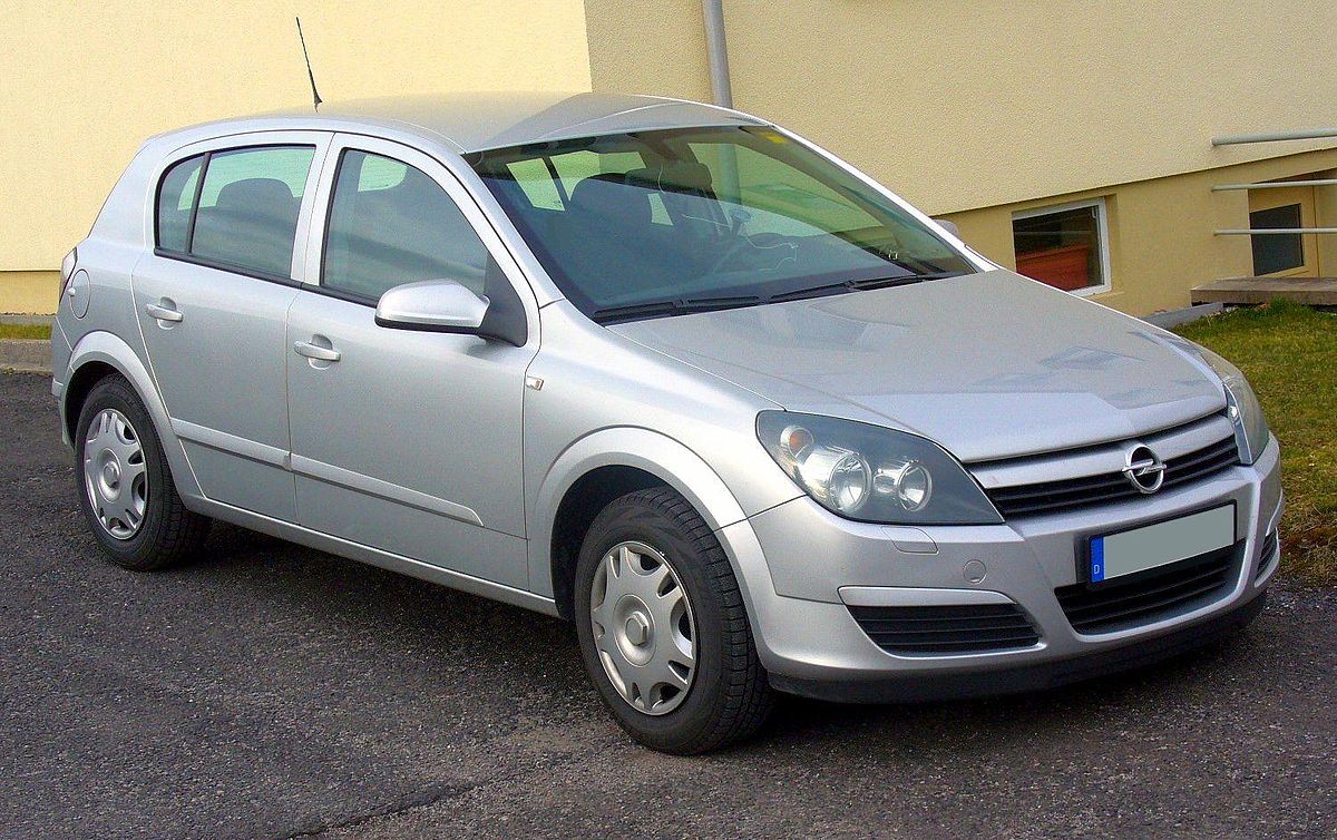 File:Opel Astra H 1.6 Twinport front 20100509.jpg - Wikipedia