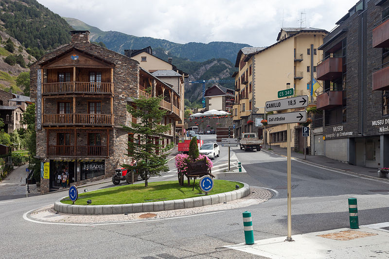 File:Ordino. Andorra 183.jpg