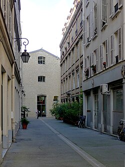 View into the Cité de Magenta from the Boulevard de Magenta