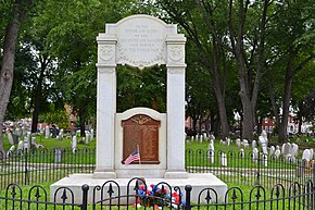 Palmer Cemetery World War I memorial Palmer Cemetery WWI memorial, Philly.JPG