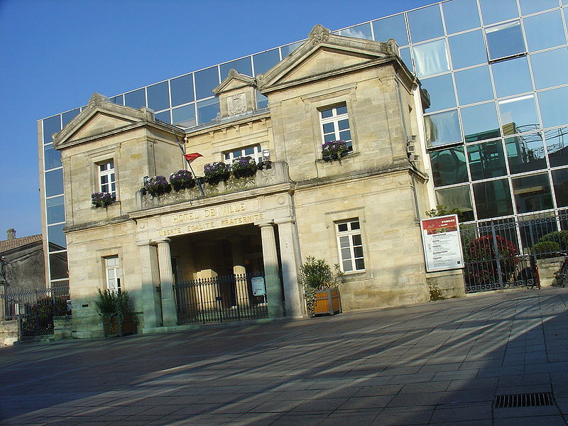 File:Pessac mairie.jpg