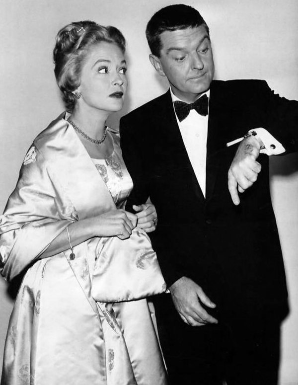 Healy and husband Peter Lind Hayes hosting The Tonight Show in 1962